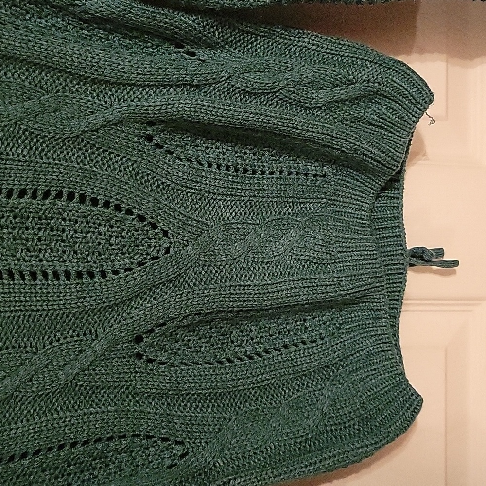 Pretty Guide Sweater - Picture 3 of 8